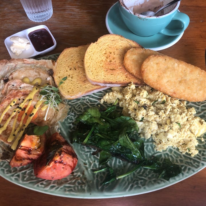 photo of Doko Demo V Big breakfast shared by @wp on  16 Jun 2022 - review