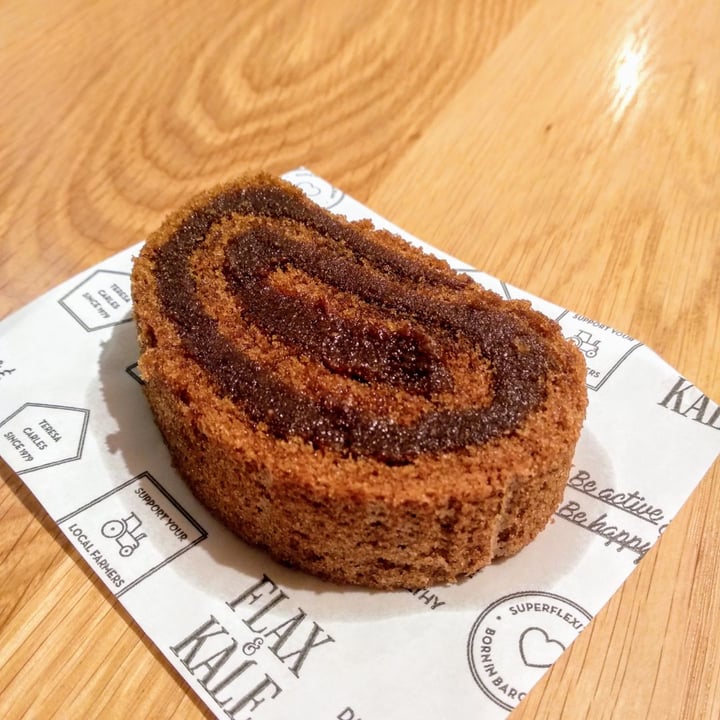 photo of Flax & Kale à Porter Cinnamon Roll shared by @dolche on  11 Dec 2019 - review