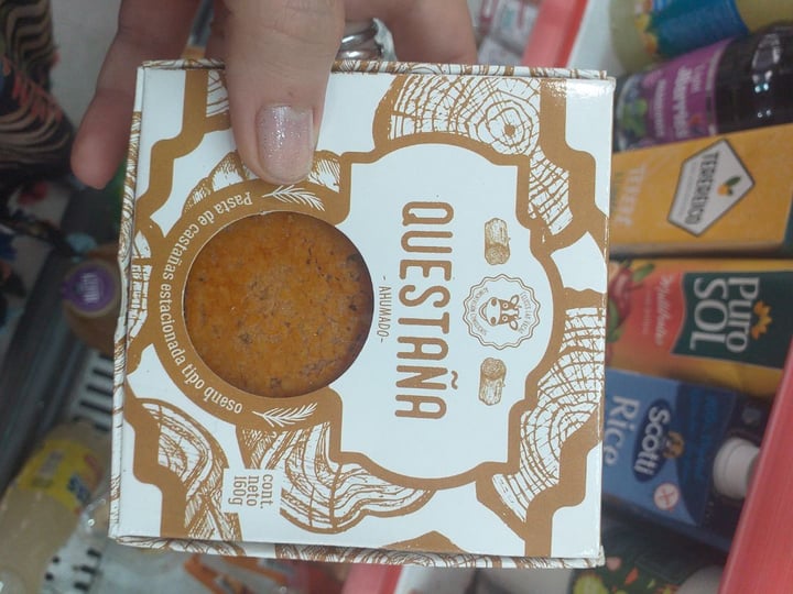 photo of Felices Las Vacas Questaña Queso Vegano Ahumado shared by @reginam on  02 Dec 2019 - review