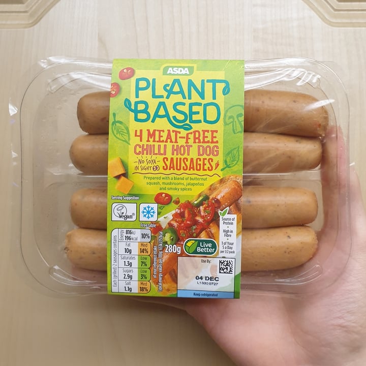 photo of ASDA Plantbased Chilli Hotdogs shared by @truckergamer on  30 Nov 2020 - review