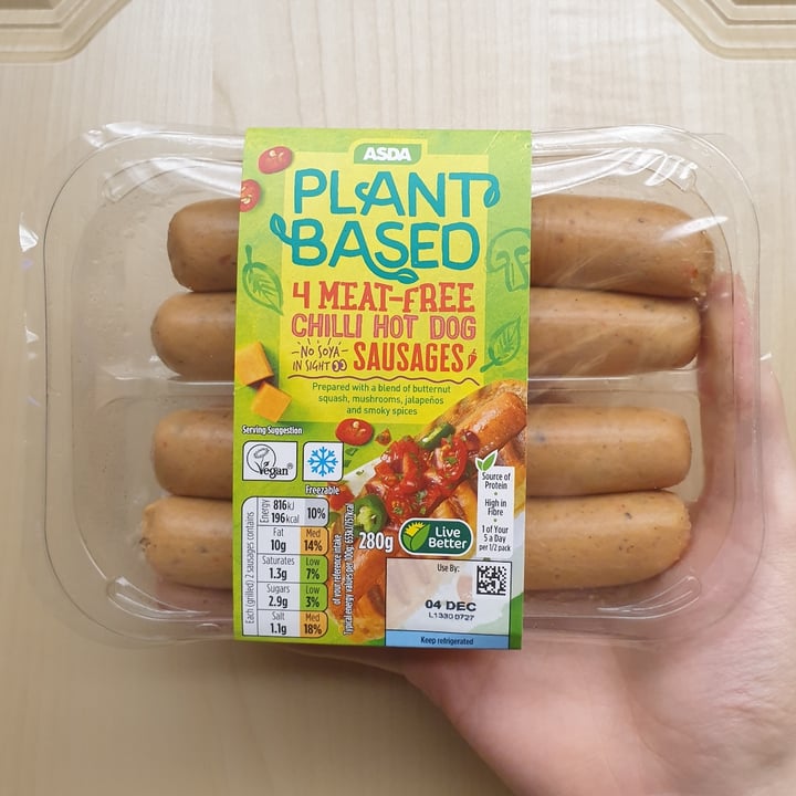 review photo of ASDA Plantbased Chilli Hotdogs shared by @truckergamer on 30 Nov 2020 - review