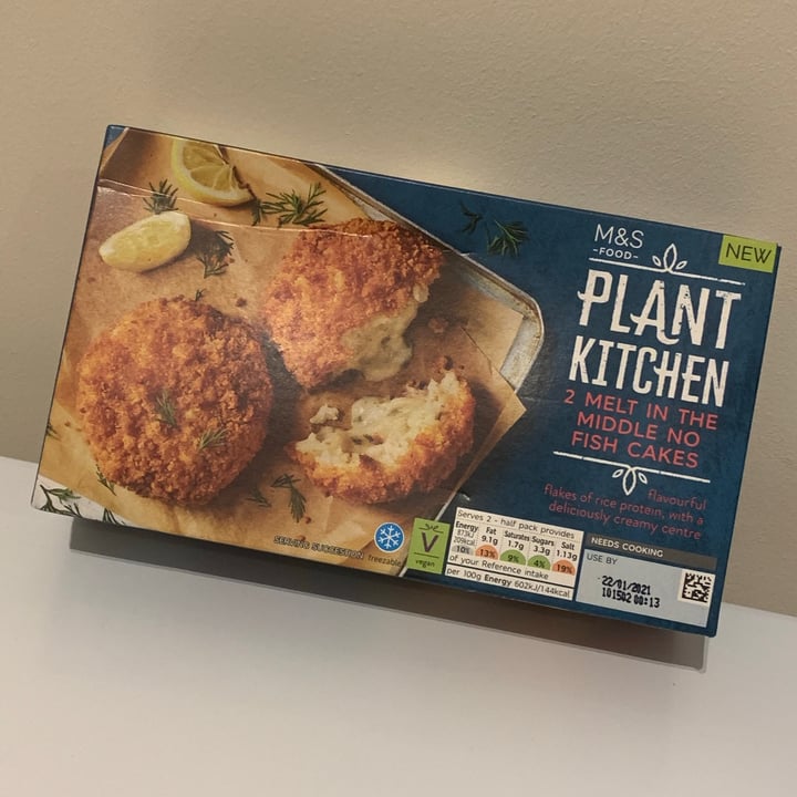 photo of Plant Kitchen (M&S) Melt in the middle no fish cakes shared by @vegetabill on  28 Jan 2021 - review