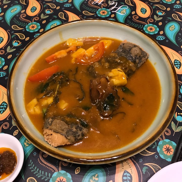 photo of Warung Ijo Assam fish shared by @aini on  07 Mar 2021 - review