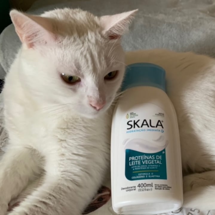 photo of Skala Creme hidratante shared by @debhvt on  03 Jun 2022 - review