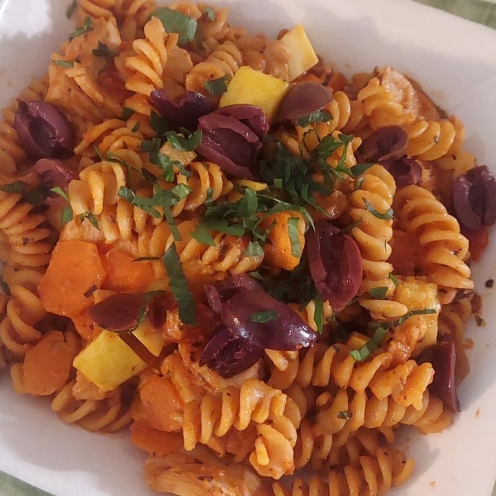 review photo of Sweet Earth Mindful Chik’n Strips shared by @mikvegan on 19 May 2022 - review