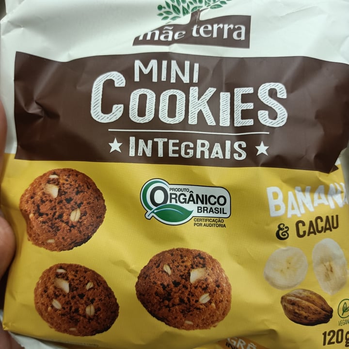 photo of Biscoito Mãe Terra mini cookies banana e cacau shared by @erika6 on  04 Oct 2022 - review