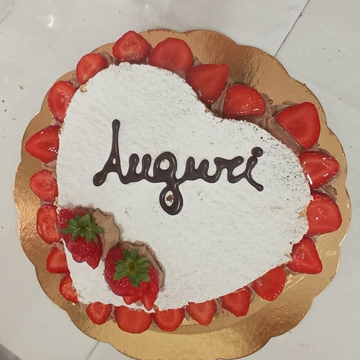 review photo of VEGUSTIBUS Millefoglie Chantilly E Decoro Fragole shared by @vegustibusgarbatella on 24 Jul 2022 - review
