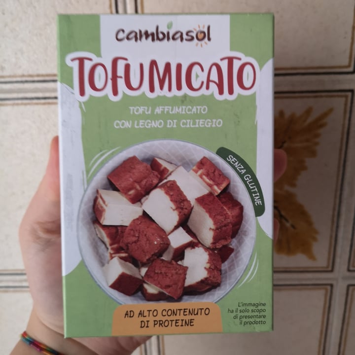 photo of Cambiasol Tofu affumicato shared by @aleveganfoodlover on  14 Jan 2023 - review