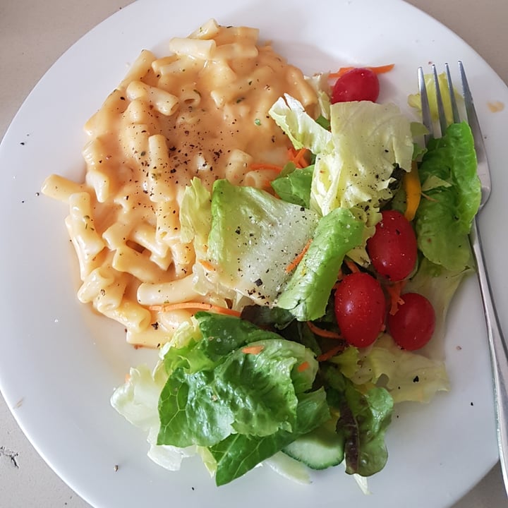 review photo of Woolworths Food Mac ‘n Dairy-Free Cheese shared by @dlm73 on 02 Dec 2021 - review