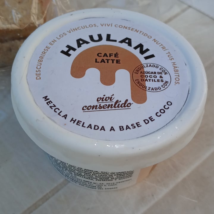 photo of Haulani Helado Sabor café Latte shared by @ludville on  12 Nov 2020 - review