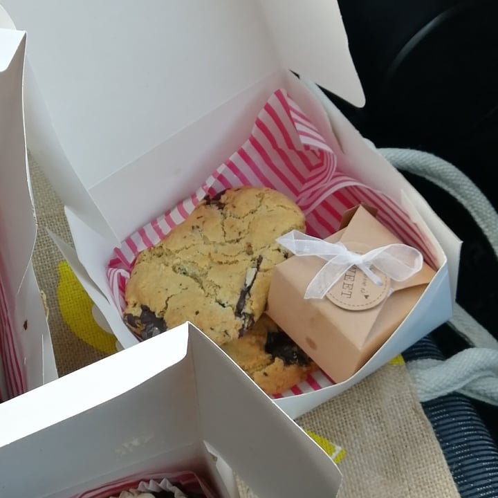 review photo of Pure Bakery Highland New York Style Chocolate Chip Cookie shared by @as04 on 10 Jan 2021 - review