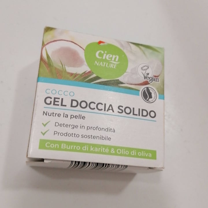 photo of Cien nature Gel Doccia Solido Cocco shared by @martasimone2010 on  15 Nov 2022 - review