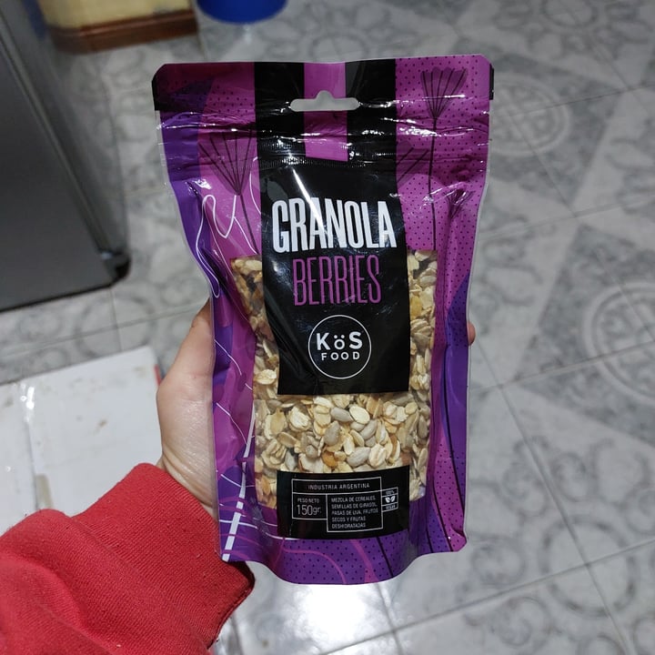 photo of Kos Food Granola Berries shared by @carinci on  14 Apr 2022 - review