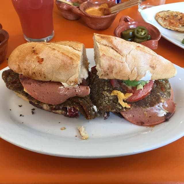 Photo of the dish “Torta cubana”