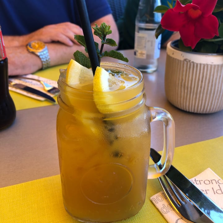 review photo of Waldegg Hausgemachter Eistee „Passionsfrucht“ shared by @steffii on 02 Jul 2022 - review