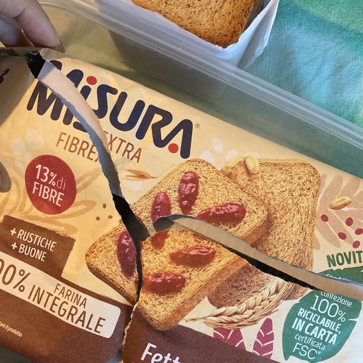 photo of Misura Fette biscottate con fibre Di Frumento E Avena shared by @empathika1 on  24 Oct 2021 - review