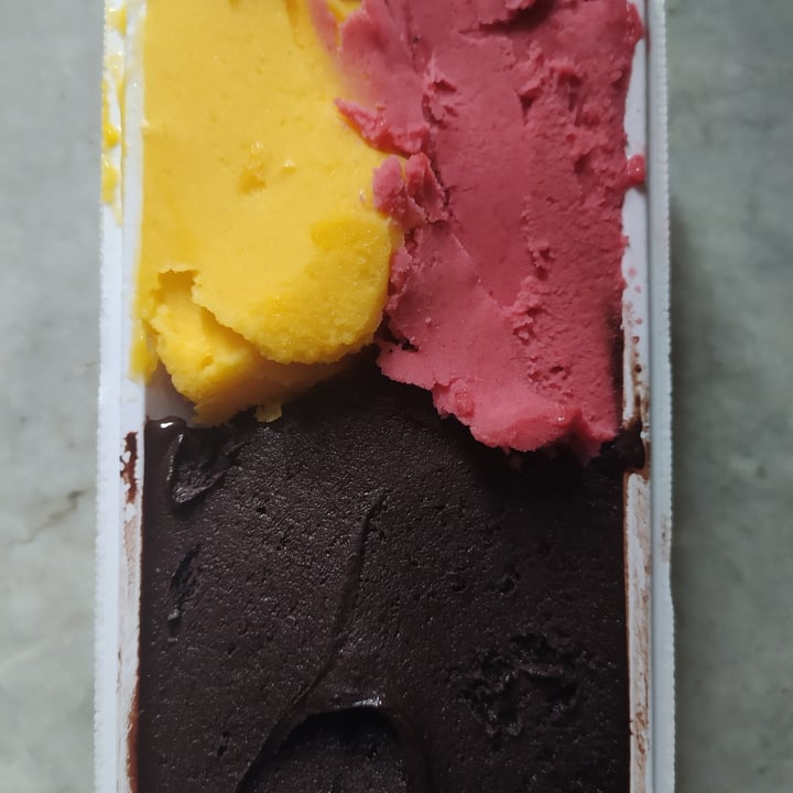 review photo of Gelateria Sbardella Ice cream shared by @elisass on 07 Sep 2021 - review