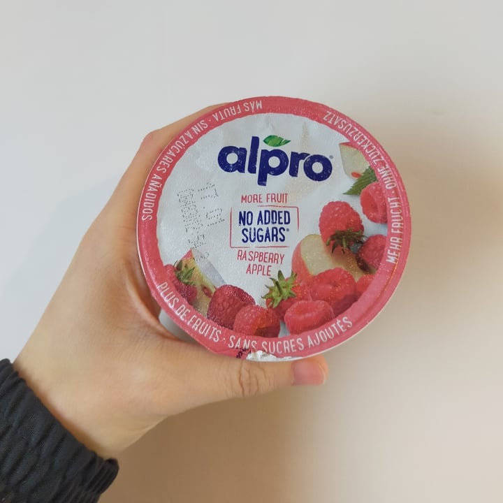 photo of Alpro Alpro raspberry apple shared by @malegria on  25 Dec 2021 - review