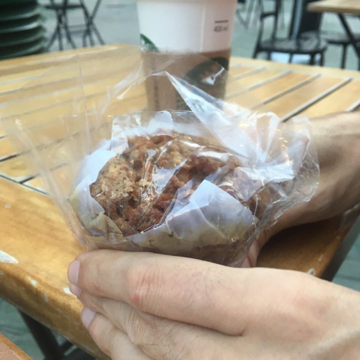 photo of Mudrá Muffin carrot shared by @lauchis on  25 May 2021 - review