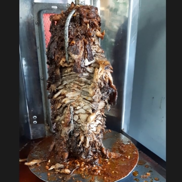 photo of Vegan Streetfood Deli - Obs Mushroom Schwarma shared by @yashmeen on  23 Jun 2022 - review
