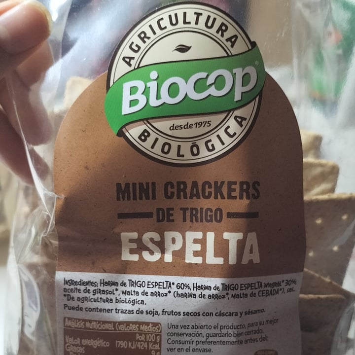 photo of Biocop mini crackers de trigo espelta shared by @annamasana on  03 Jul 2022 - review