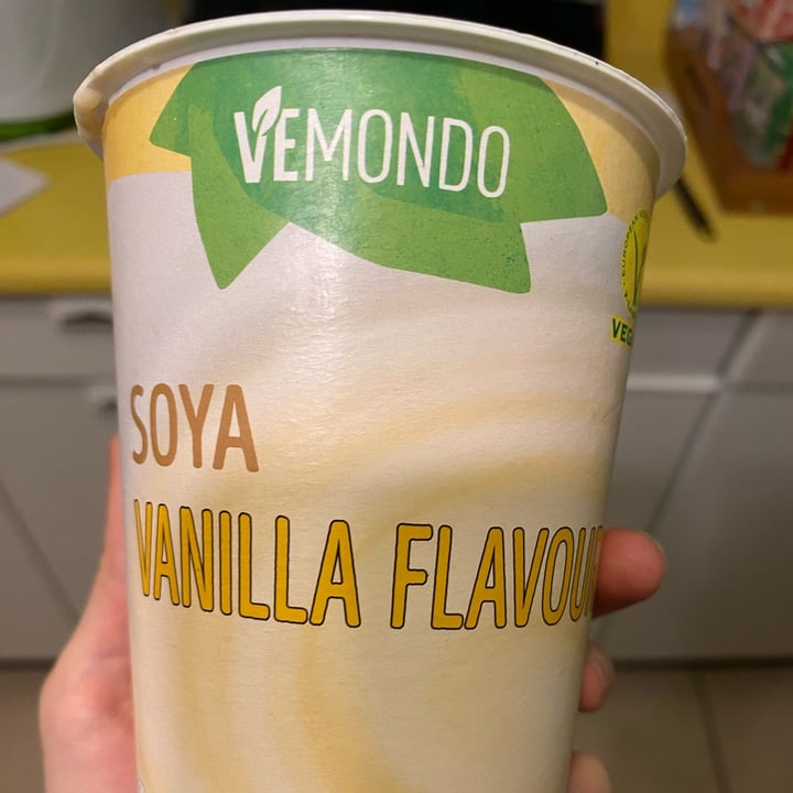 photo of Vemondo  Soya Vanilla Flavour shared by @llleo on  09 Dec 2022 - review