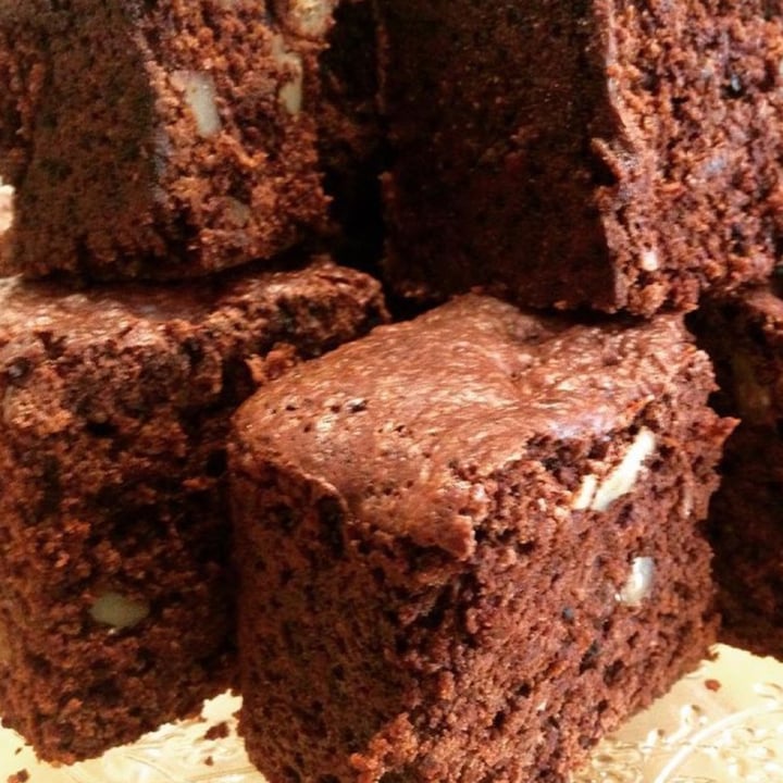 review photo of LA CAMELIA VEGAN BAR Bizcocho de chocolate sin gluten shared by @rakkel on 05 Mar 2022 - review