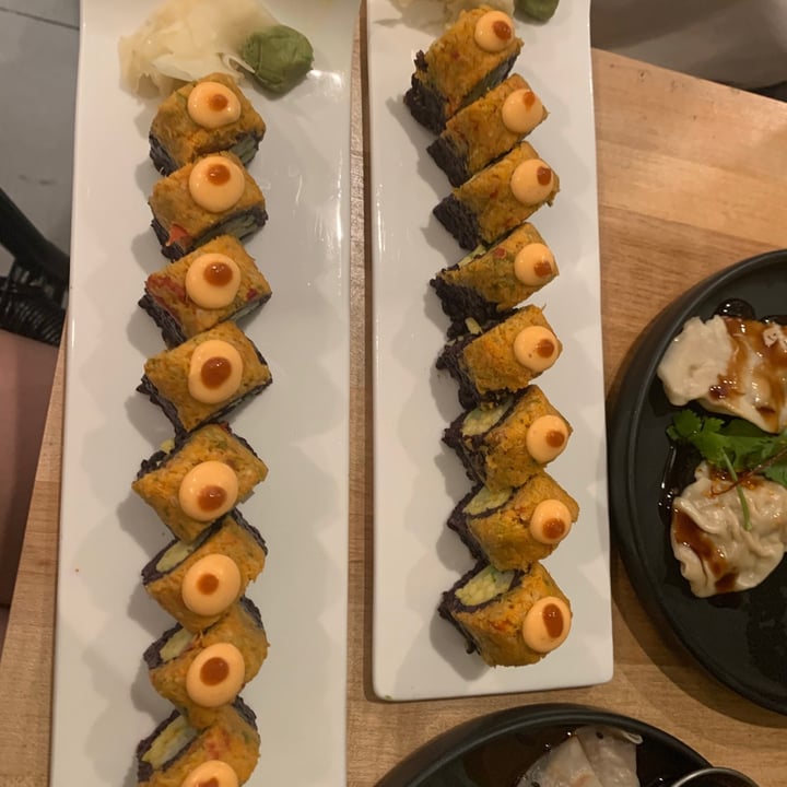 photo of Beyond Sushi (W 56th Street) Rolls Spicy Mango shared by @helenyang on  29 Jun 2021 - review