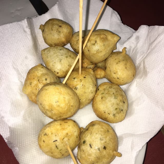 「Zeppoline d’alga」の料理の写真