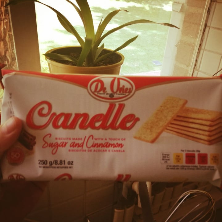 photo of De Vries Canelle Sugar And cinnamon Biscuits shared by @methevegan on  09 Feb 2020 - review