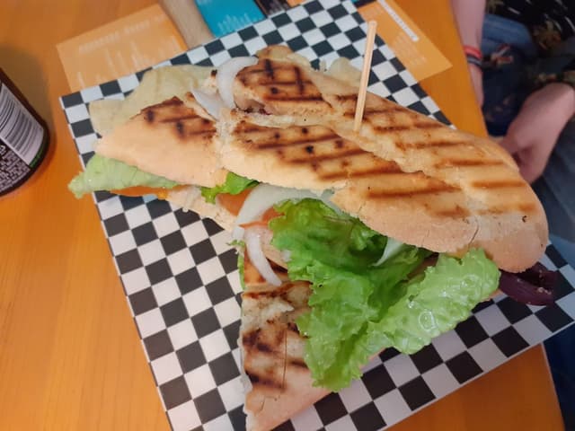 Foto do prato “Bocadillo Vegetal”