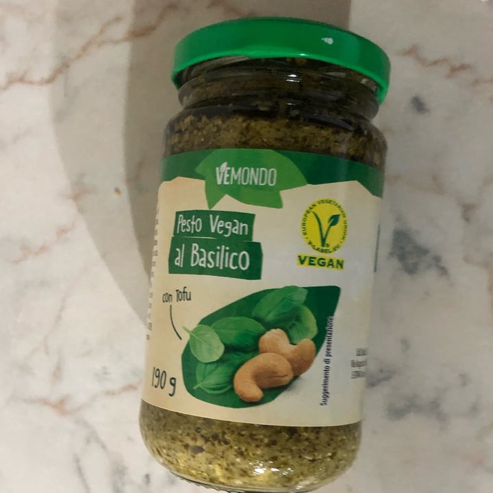 review photo of Vemondo Pesto Vegan al Basilico con Tofu shared by @valegiulia on 12 Jan 2022 - review