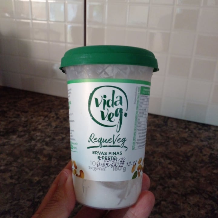 photo of Vida Veg Creme de Castanha de Caju com Ervas Finas & Pesto shared by @micaele on  17 Apr 2022 - review
