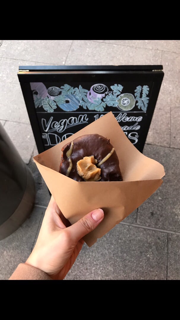 photo of Brammibal's Donuts Chocolate peanut butter donut shared by @blueberrysmiles22 on  23 Jun 2019 - review