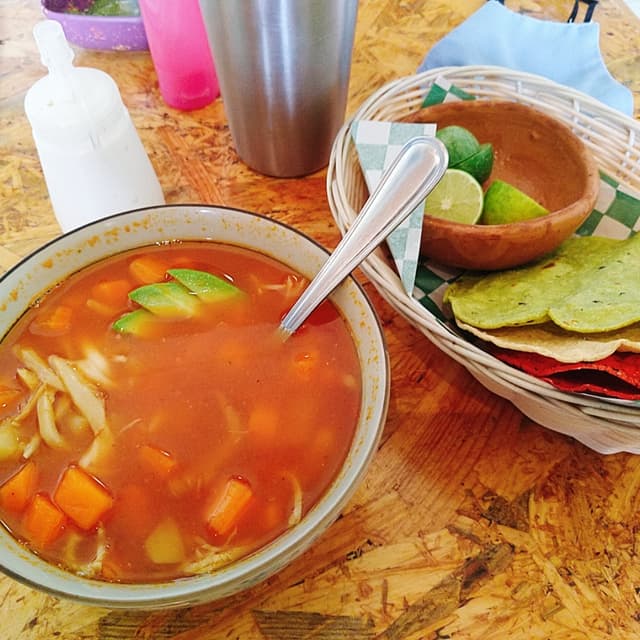 Foto do prato “Caldo Tlalpeño”