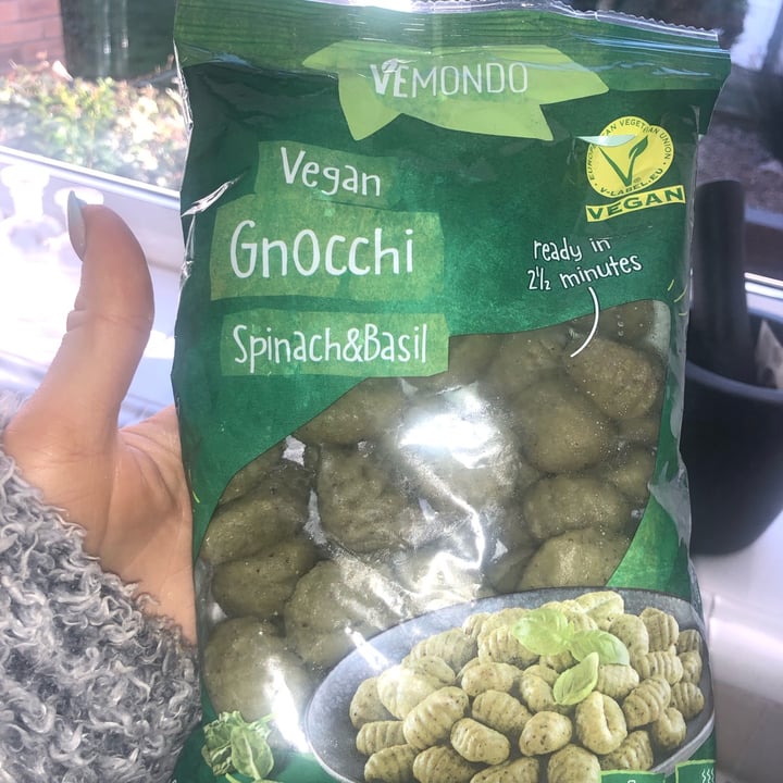 photo of Vemondo Spinach & Basil Gnocchi shared by @annaleitner on  18 Jan 2022 - review