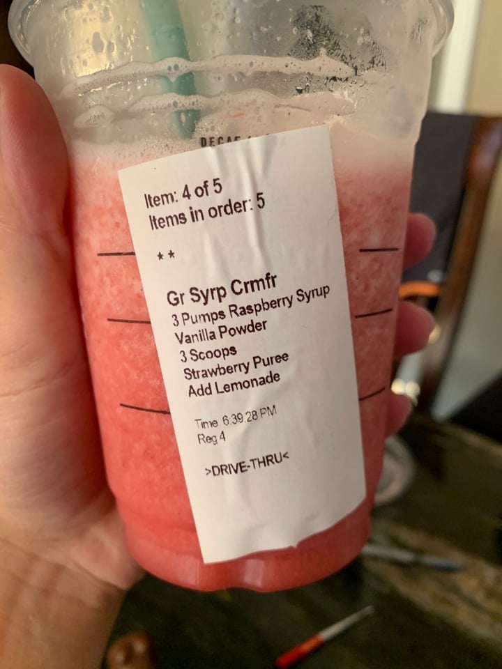 photo of Starbucks Pink starburst shared by @alwayseatingvegan on  07 Oct 2020 - review