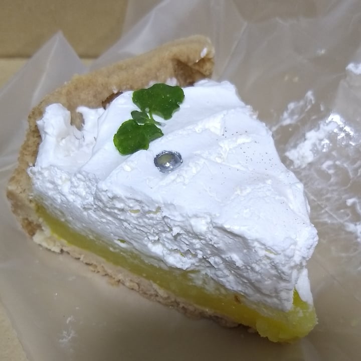 photo of Gordo Vegano Lemon pie shared by @julipb on  15 May 2021 - review