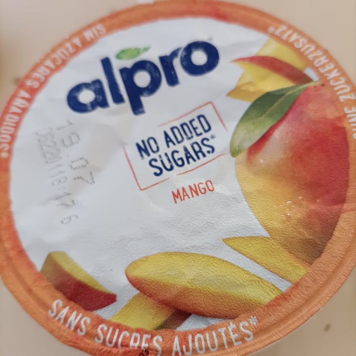 photo of Alpro Mango Yogurt (No Added Sugars) shared by @andrechiagabry on  16 Jul 2022 - review