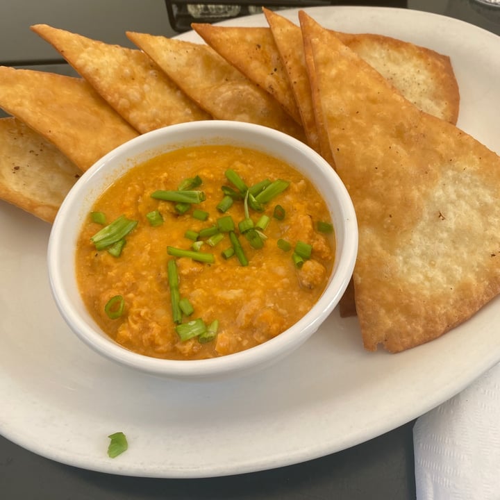 photo of Queen's Coach Restaurant Buffalo Chickpea dip shared by @andreaciccone on  25 Aug 2021 - review