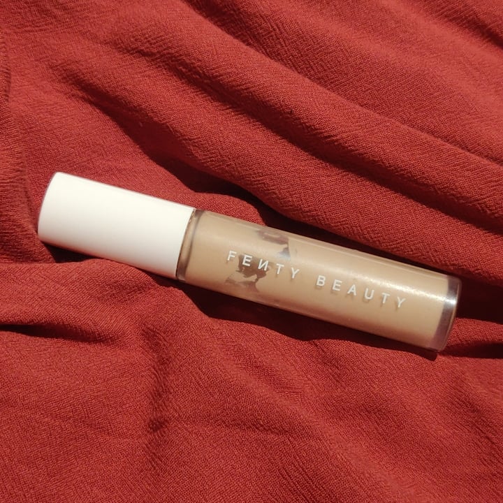 photo of Fenty Beauty Pro Filt'r Instant Retouch Concealer shared by @wantwothree on  12 Jul 2021 - review