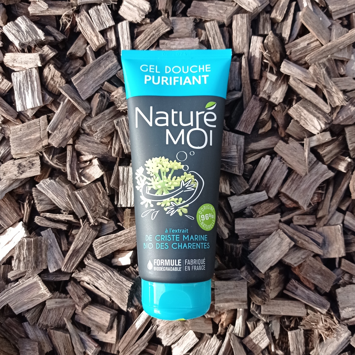 Gel Nettoyant Purifiant AVON ANEW à L'extrait De Charbon - 150 Ml, Peau Nette Et Fraîche