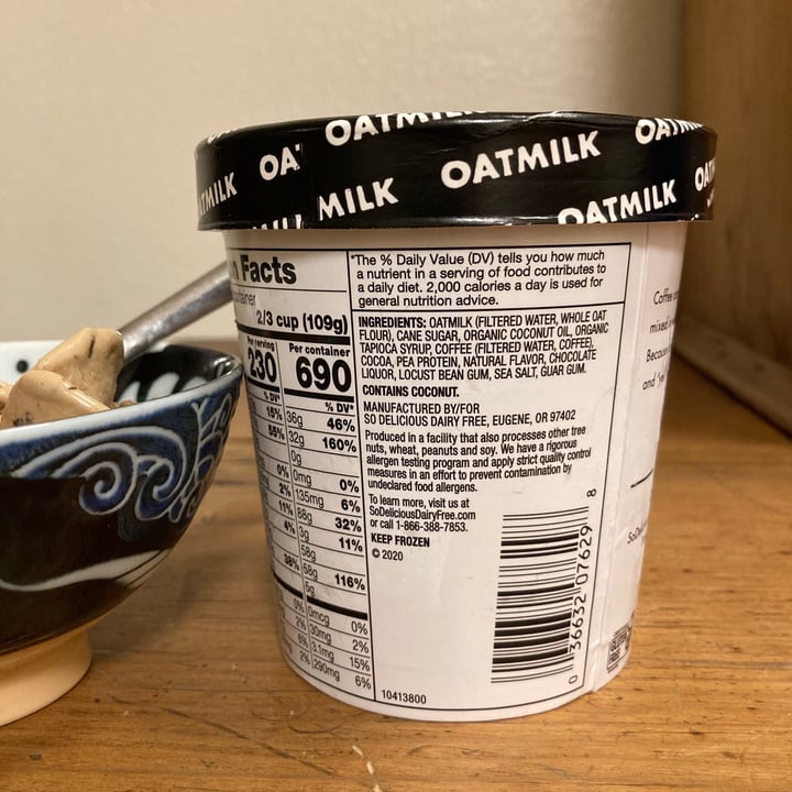 photo of So Delicious Dairy Free Oatmilk Coffee Chip Non Dairy Frozen Dessert shared by @alleycatz on  13 Mar 2021 - review