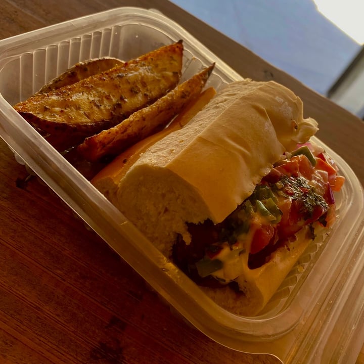 review photo of Mercy Comida Vegana Choripán con Papas Rústicas shared by @alexisedsoto on 27 Jun 2022 - review
