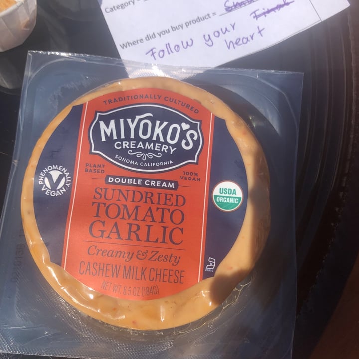 photo of Miyoko's Creamery Double Cream Sundried Tomato Garlic Cashew Milk Cheese shared by @gabbygarland on  13 Mar 2021 - review