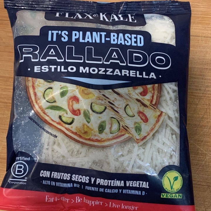 review photo of Flax & Kale Queso rayado estilo mozzarela shared by @merce93 on 27 Apr 2022 - review