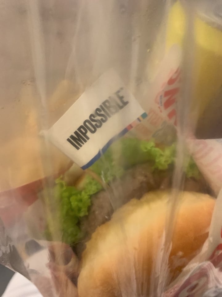 review photo of Ordinary Burgers Impossible burger shared by @saltedhayley on 27 Nov 2019 - review