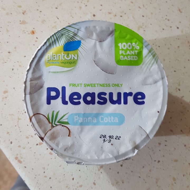 photo of Planton Panna Cotta Pleasure coconut yogurt shared by @pandora2013 on  09 Oct 2022 - review