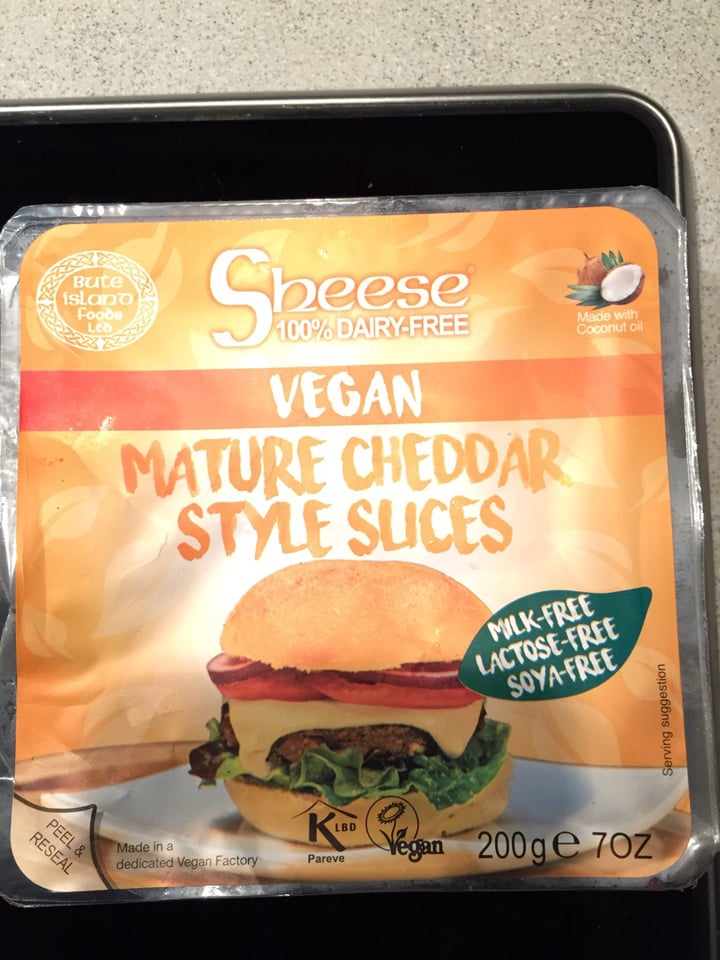 review photo of Bute Island Foods Mature Cheddar Style Slices shared by @stephkingdom on 10 Apr 2020 - review