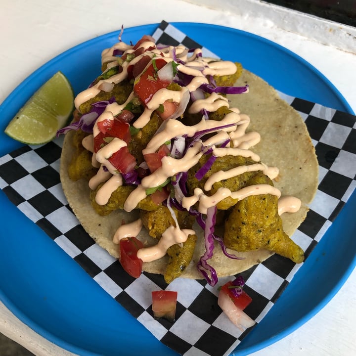 photo of Paxil - Plant Based Seafood “Fish” taco shared by @nenacanela on  31 Jul 2022 - review